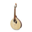 Perspetiva lateral da guitarra portuguesa APC 307 Coimbra, destacando a voluta tradicional e o design clássico do cordofone português.