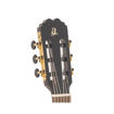Detalhe da cabeça da Guitarra clássica Admira Luna preta com acabamento a poro aberto e clavilhame dourado.